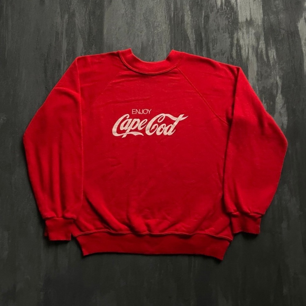 Vintage Cape Cod Graphic Sweatshirt Men Medium Red 1990s Bassett-Walker